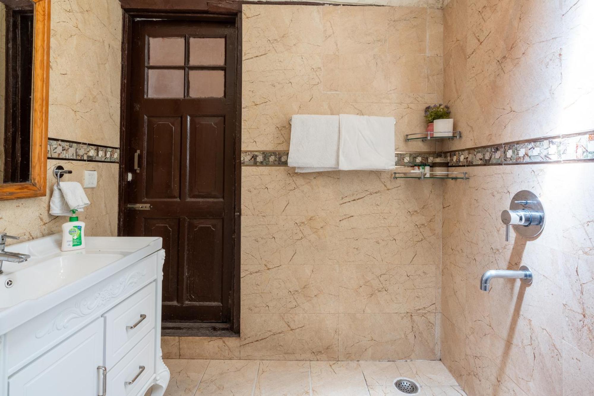 Saffronstays Kashi Villa Kasauli Extérieur photo