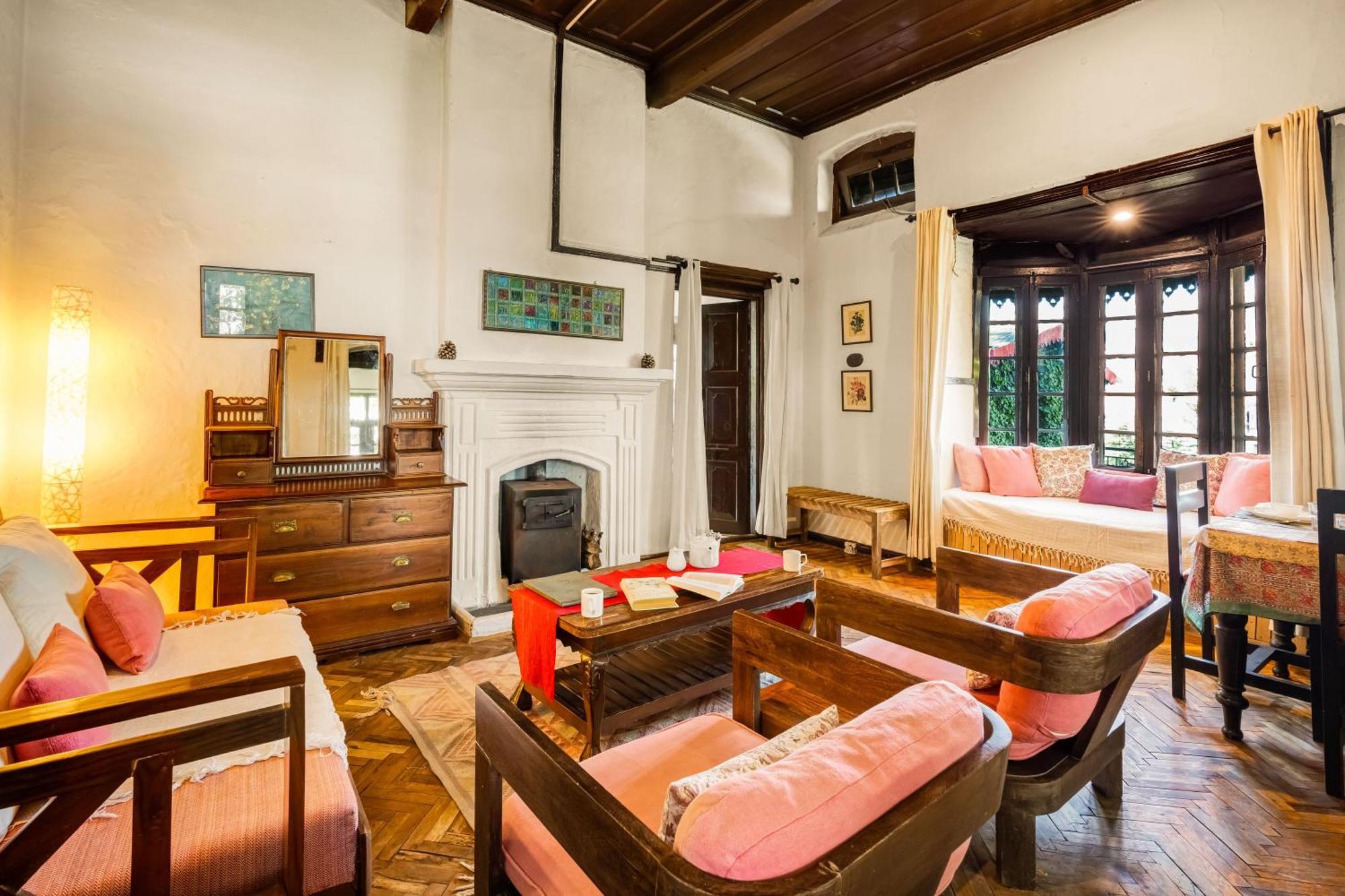 Saffronstays Kashi Villa Kasauli Extérieur photo